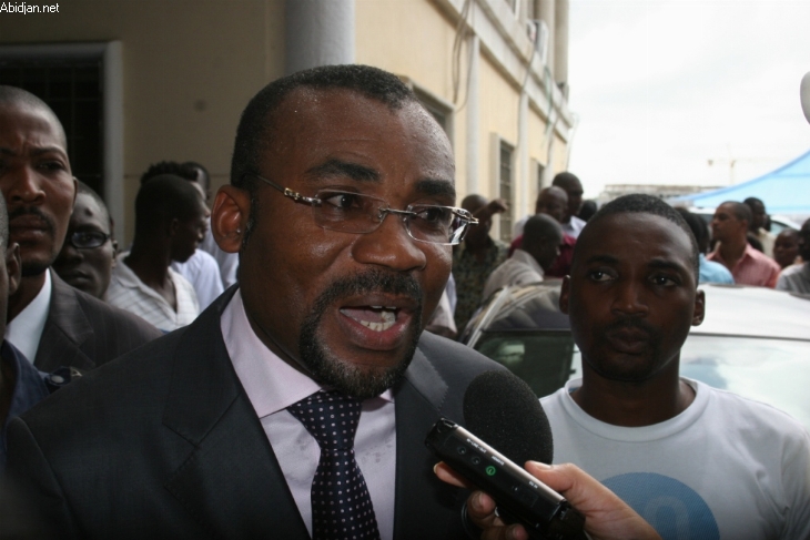 Présidentielle: mise en garde des ONG ivoiriennes contre un autre report